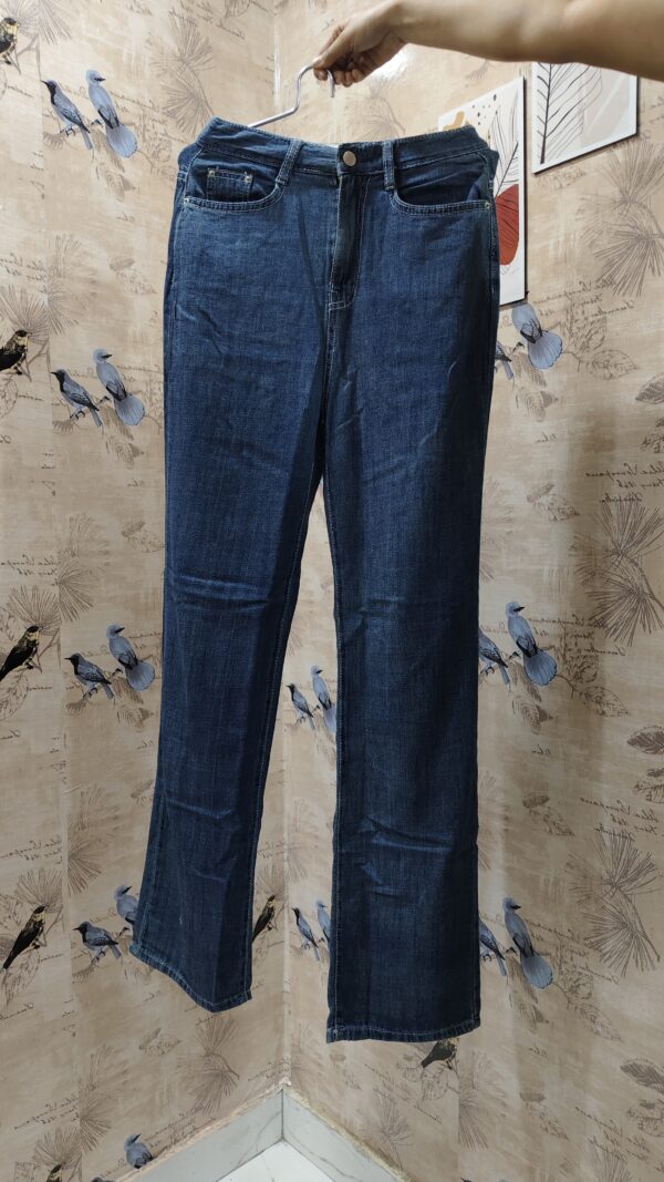 The Icon Straight Leg